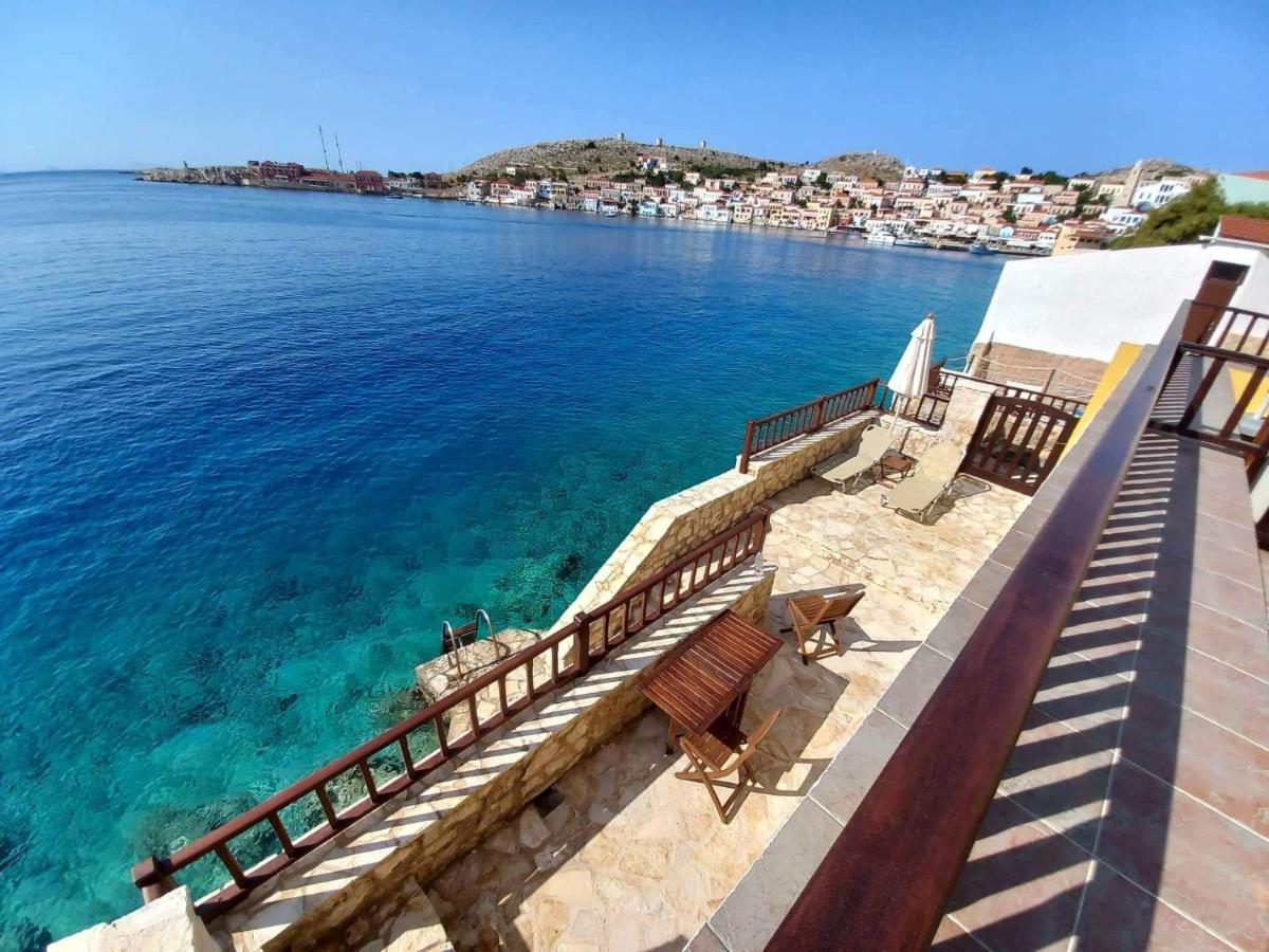 Villa Amalia Chalki Town 외부 사진