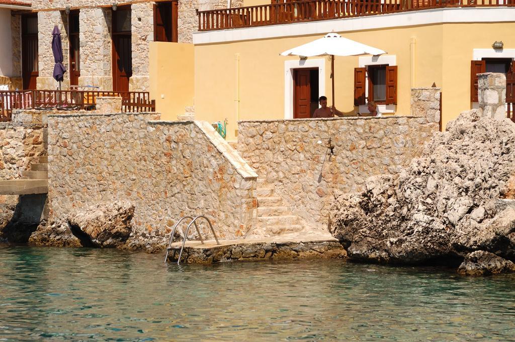 Villa Amalia Chalki Town 외부 사진