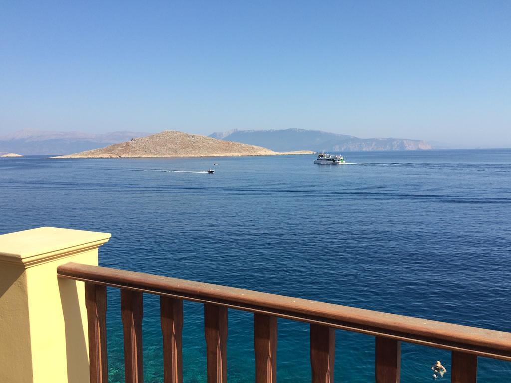 Villa Amalia Chalki Town 외부 사진