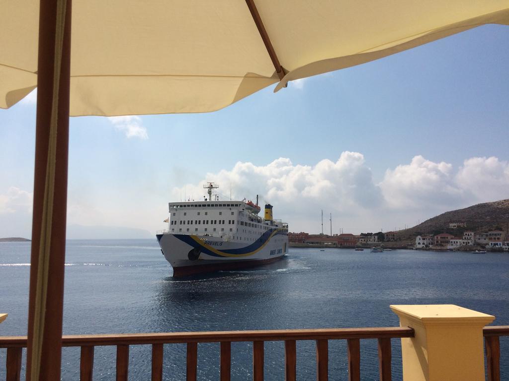 Villa Amalia Chalki Town 외부 사진