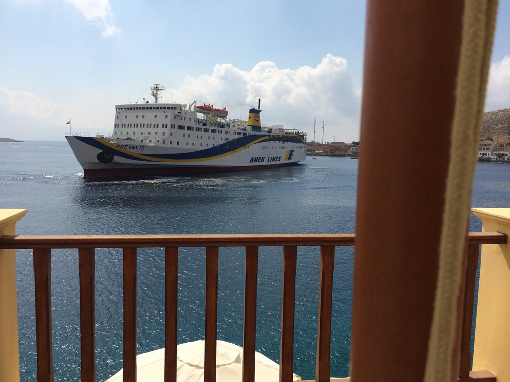 Villa Amalia Chalki Town 외부 사진