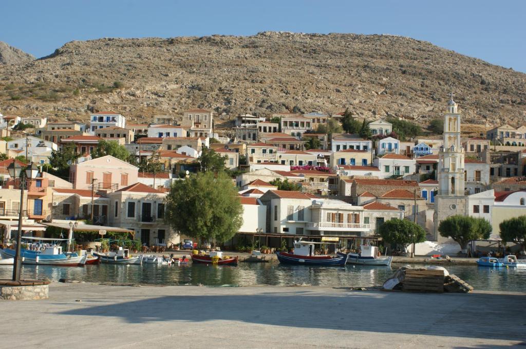 Villa Amalia Chalki Town 외부 사진